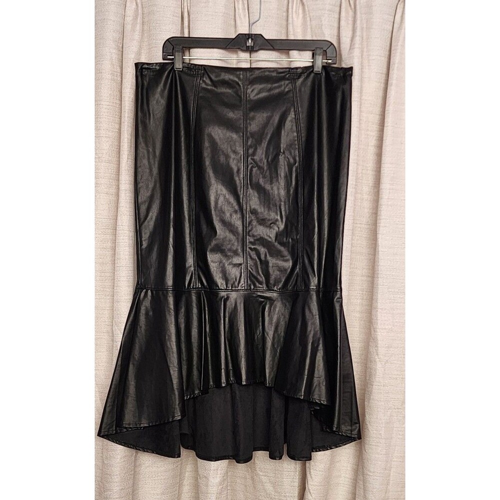 Womens sz 16 black faux leather midi skirt with a mermaid  high-low ruffle hem